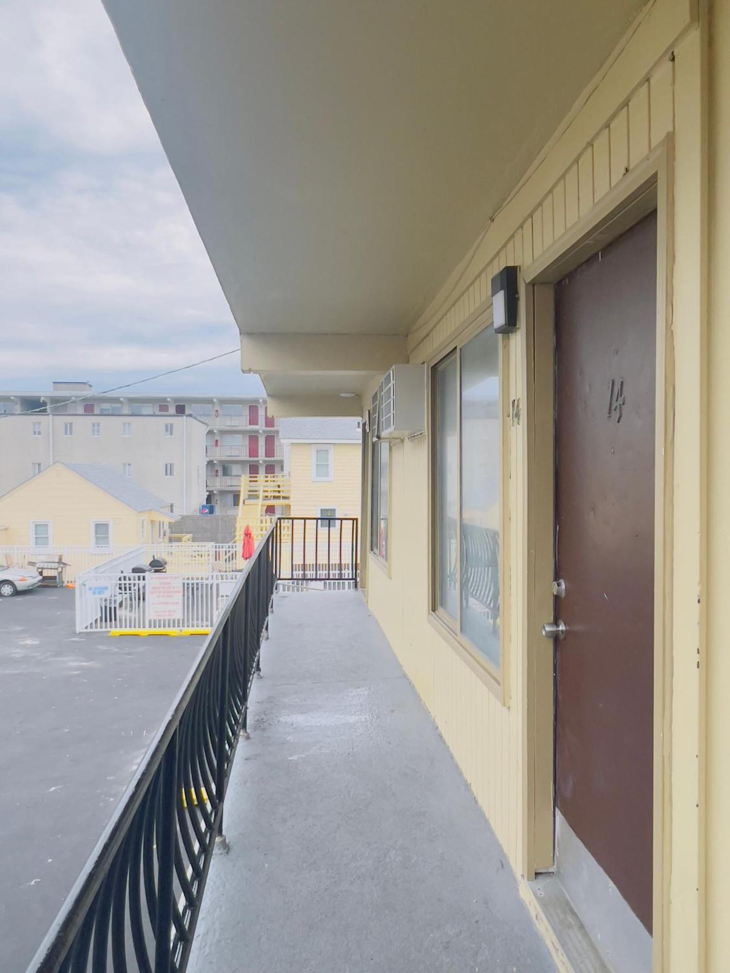 Dry Dock Motel Seaside Heights Exterior photo