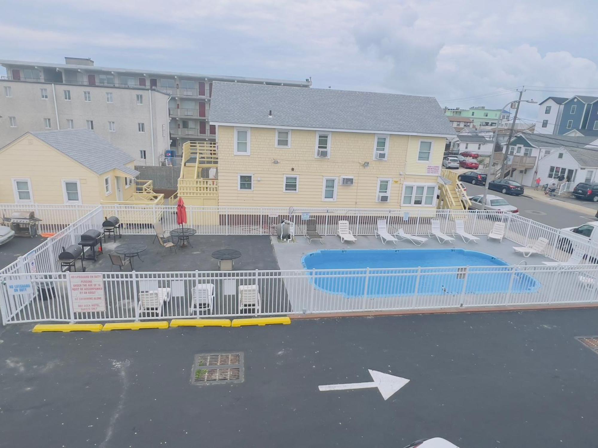 Dry Dock Motel Seaside Heights Exterior photo